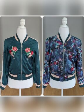 NWOT Bebe Reversible Satin Bomber Jacket XS Teal Floral Embroidered